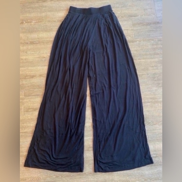 Women’s Black Self-Double Layer Wide Leg Pants Medium - Picture 3 of 4